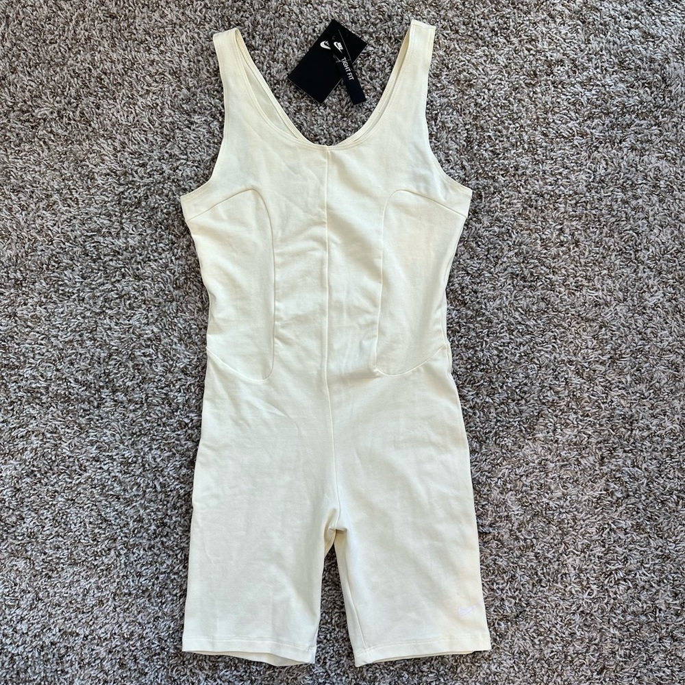 Nike Sportswear Icon Clash Romper Bodysuit - Picture 4 of 10